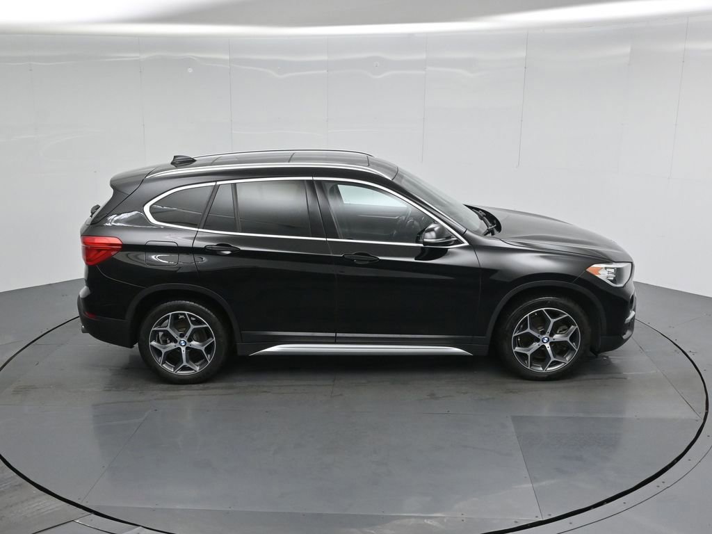Used 2019 BMW X1 sDrive28i w/ Convenience Package image 9