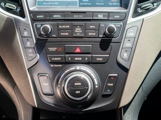 Used 2017 Hyundai Santa Fe Limited AWD/4WD image 33