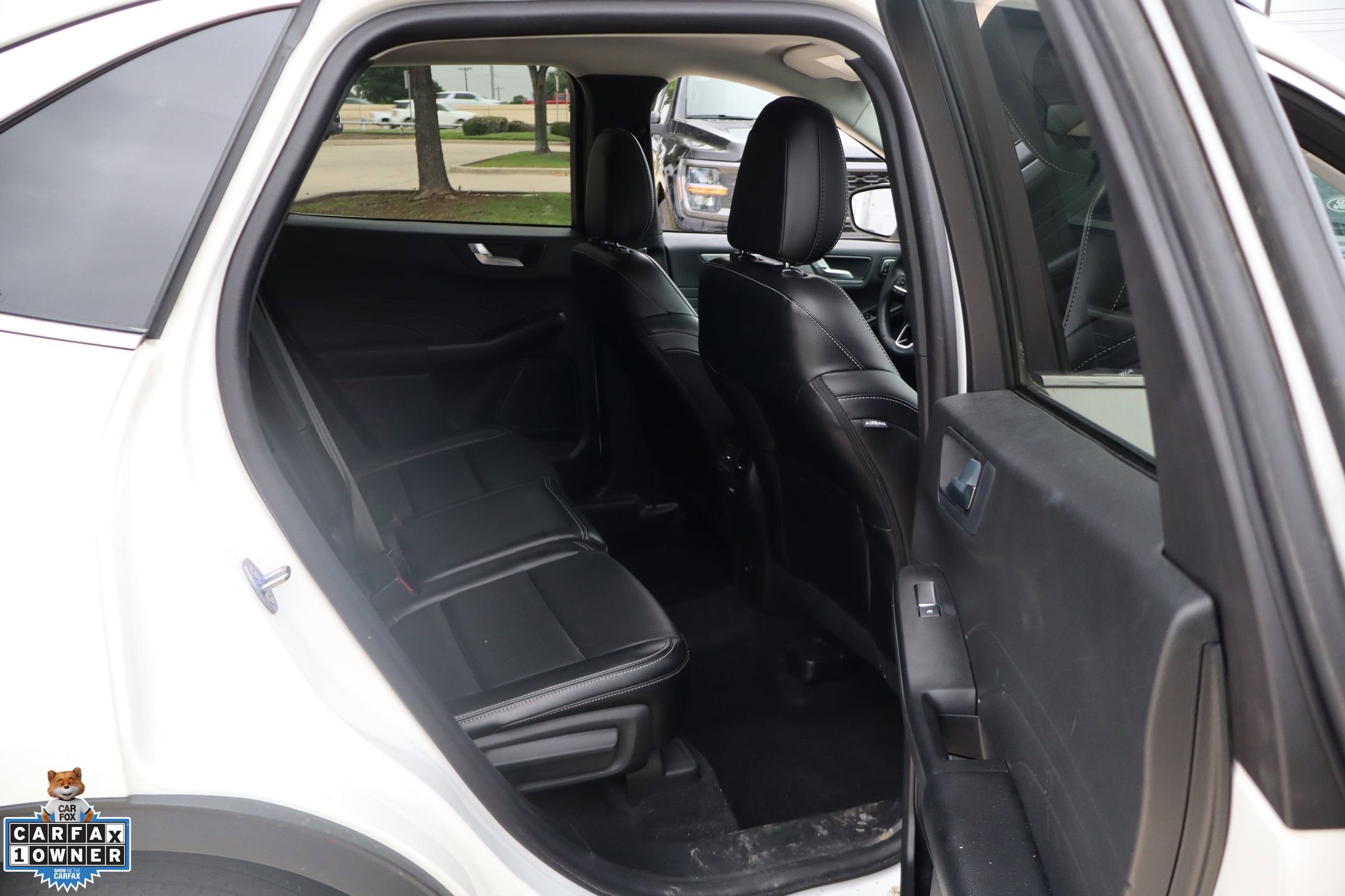 Certified 2023 Ford Escape Platinum AWD/4WD image 28