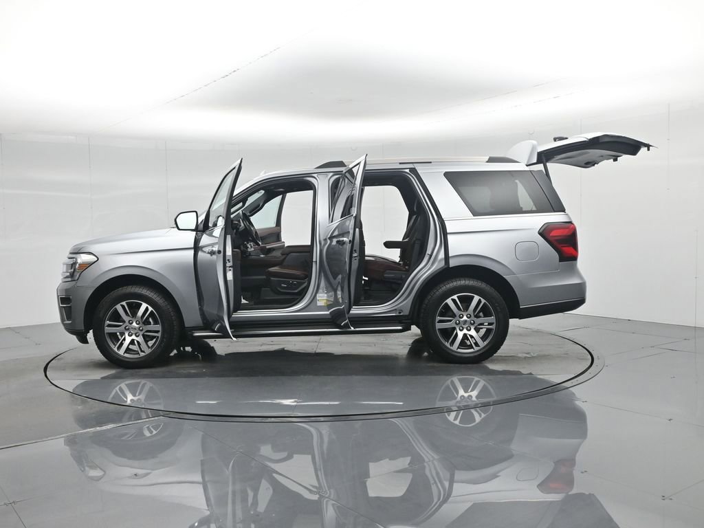 Certified 2023 Ford Expedition Limited image 45