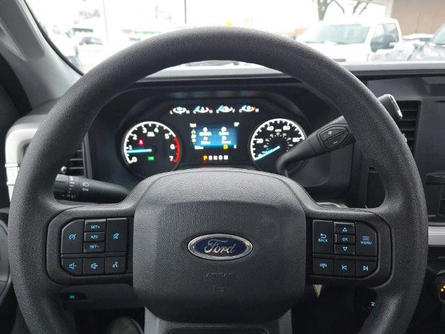 Certified 2024 Ford F250 XL w/ XL Chrome Package image 26