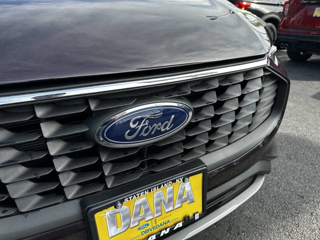Certified 2023 Ford Escape Active AWD/4WD image 10