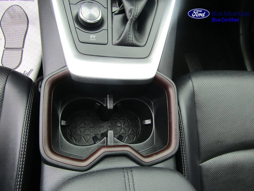 Used 2022 Toyota RAV4 Limited AWD/4WD image 54