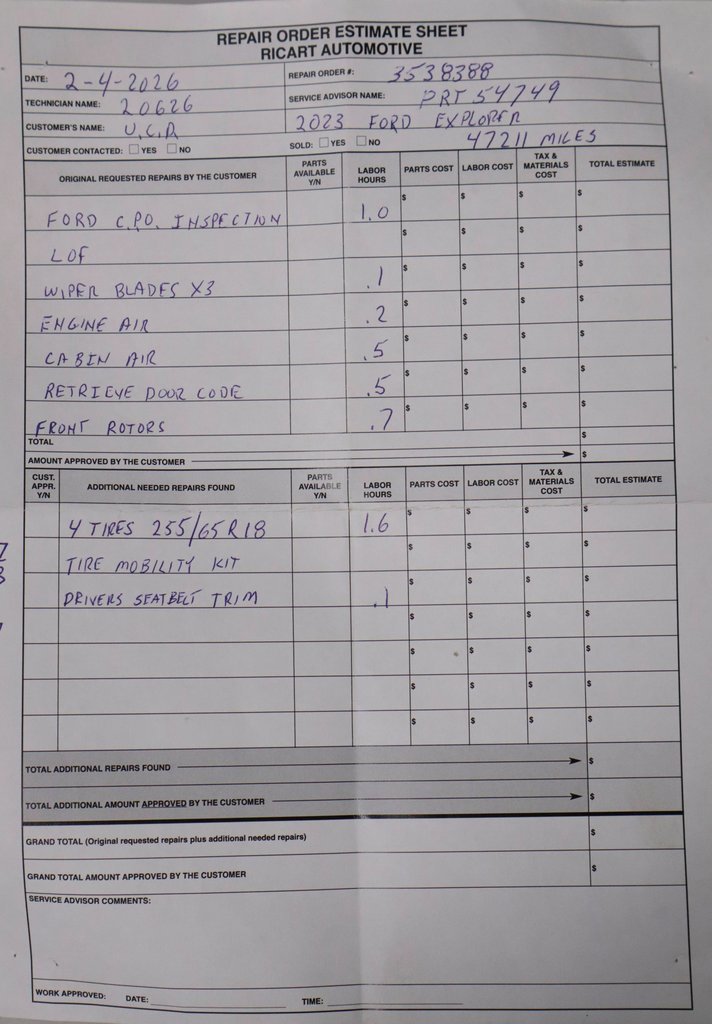 Certified 2023 Ford Explorer XLT w/ Equipment Group 202A image 11