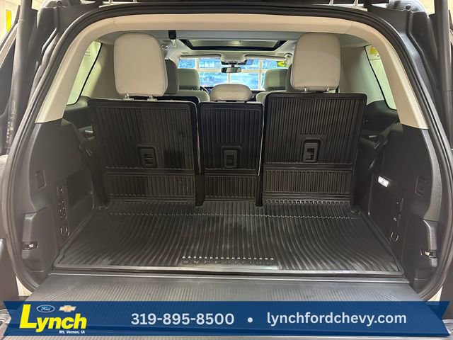Certified 2025 Ford Expedition Platinum w/ Driver's Package AWD/4WD image 25