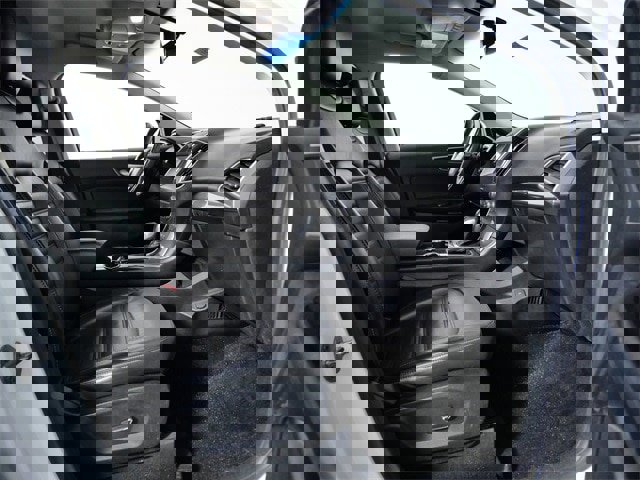 Certified 2017 Ford Edge SEL w/ Equipment Group 201A image 11