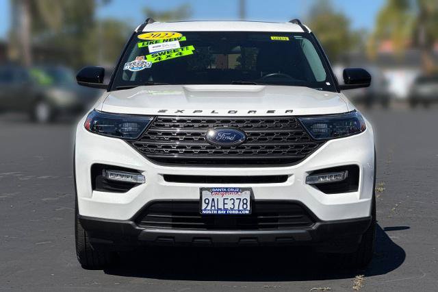 Certified 2022 Ford Explorer XLT w/ Equipment Group 202A AWD/4WD image 37