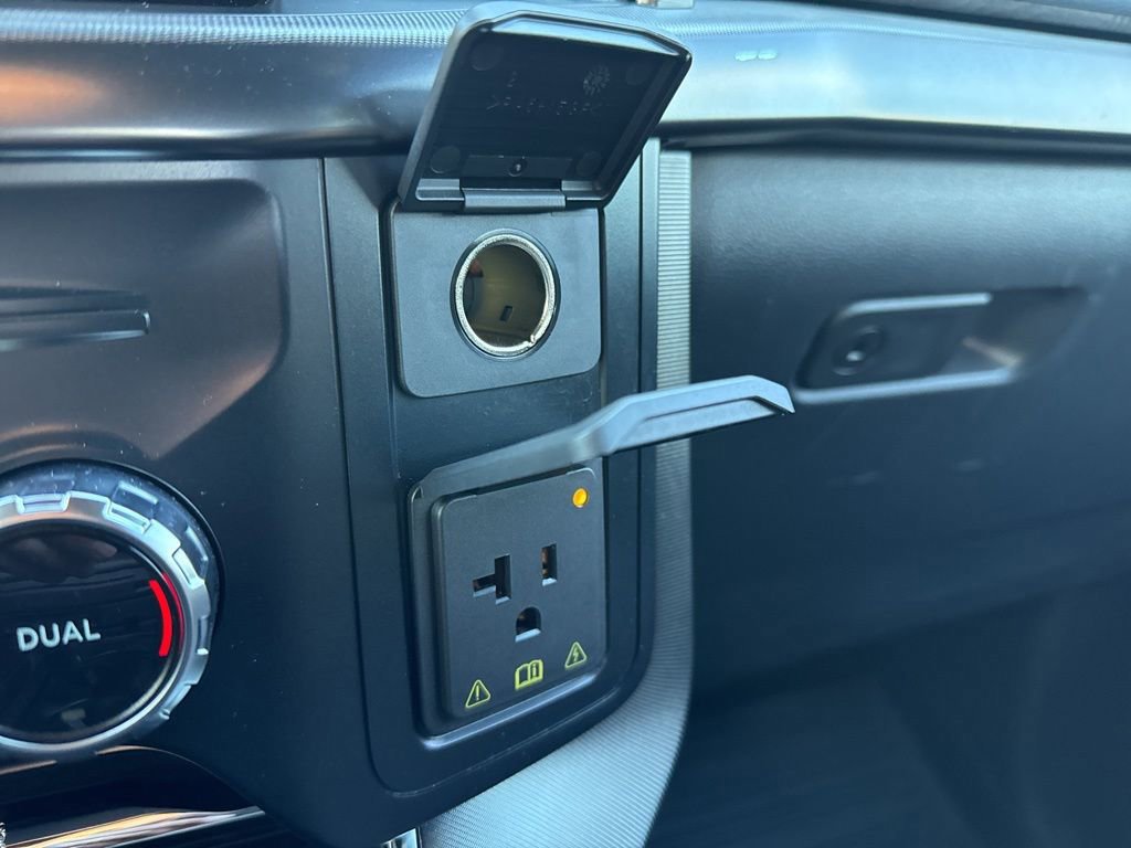 Certified 2023 Ford F150 Platinum w/ Equipment Group 701A High image 36