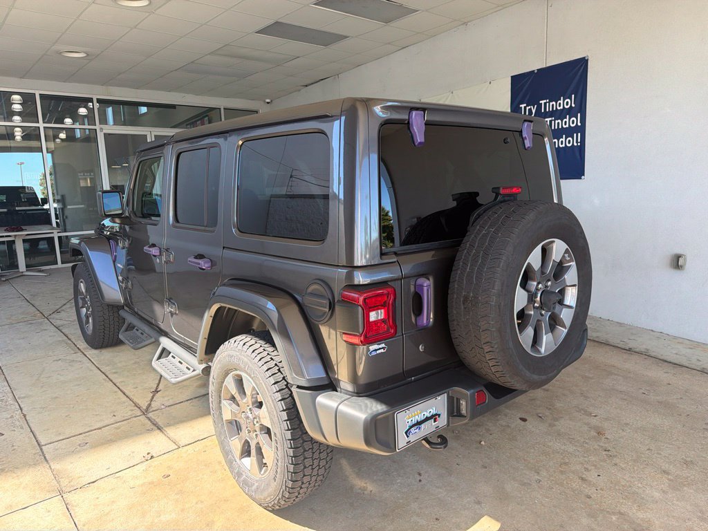 Used 2019 Jeep Wrangler Unlimited Sahara AWD/4WD image 7