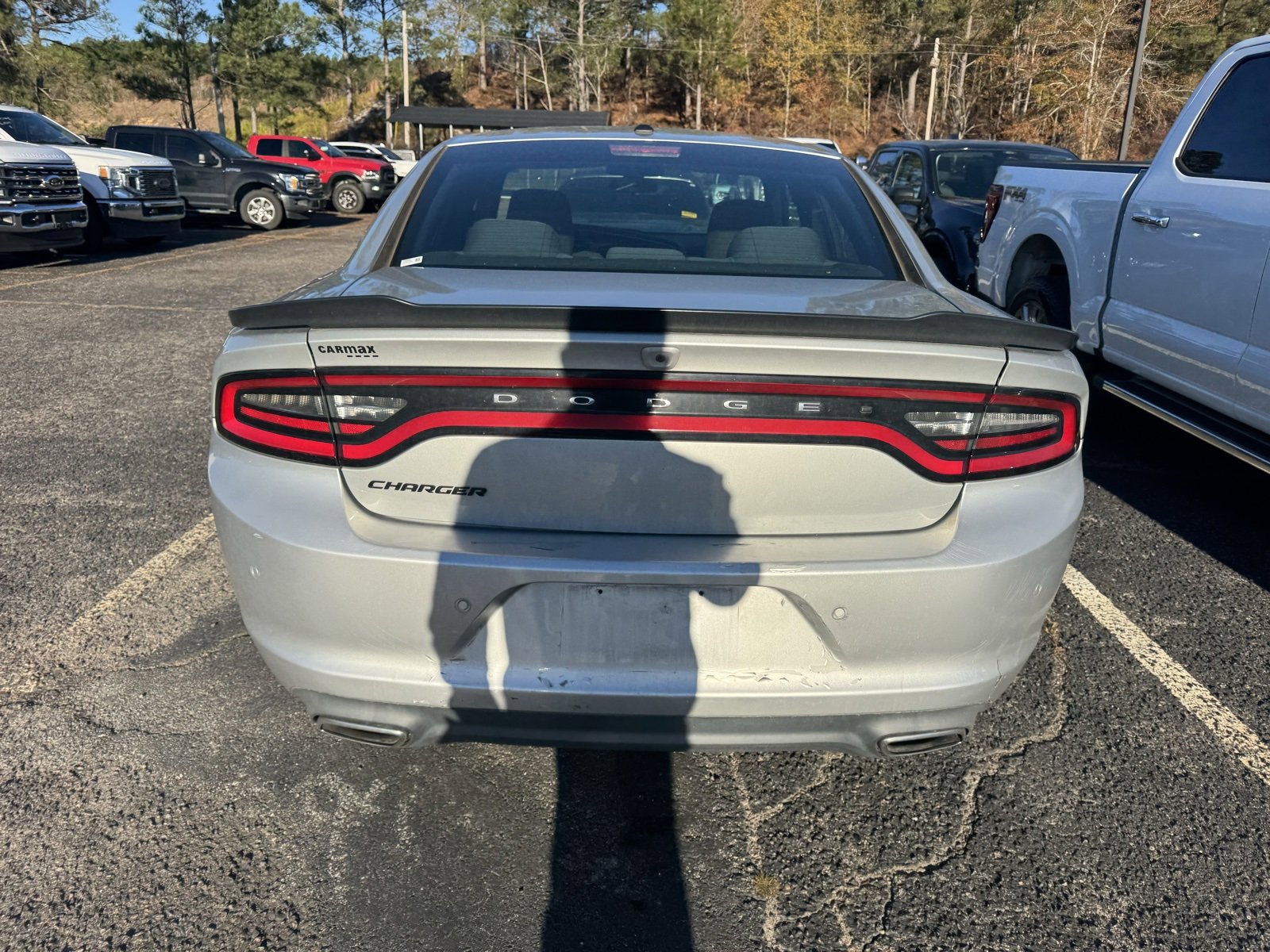 Used 2019 Dodge Charger SXT image 6