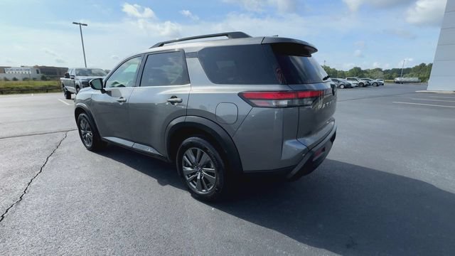 Used 2024 Nissan Pathfinder SV FWD image 6