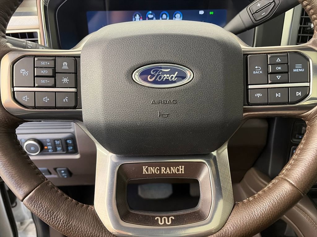 Certified 2025 Ford F350 King Ranch image 16