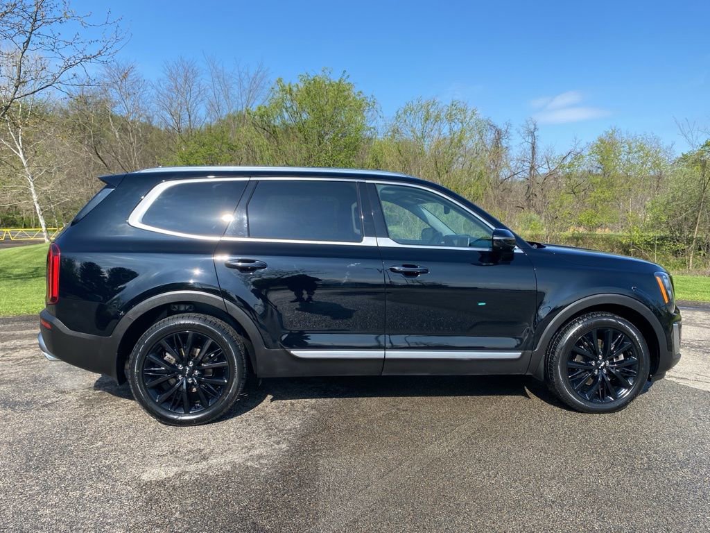 Used 2022 Kia Telluride SX w/ SX Prestige Package AWD/4WD image 2