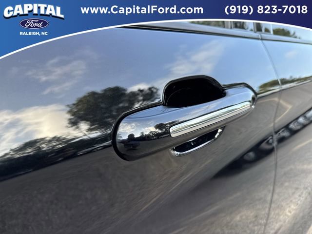 Certified 2023 Ford Explorer Limited w/ Limited Technology Package AWD/4WD image 14