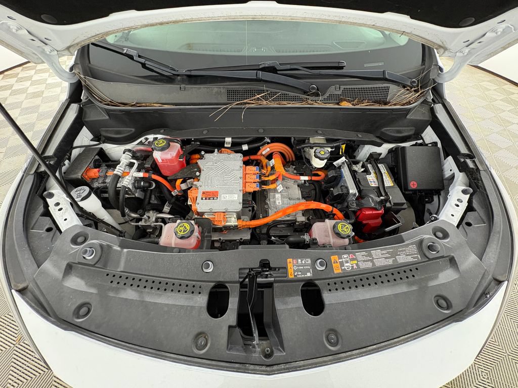 Used 2023 Chevrolet Bolt EUV Premier w/ Sun & Sound Package FWD image 32