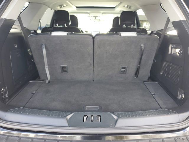 Certified 2021 Ford Explorer XLT w/ Equipment Group 202A image 8