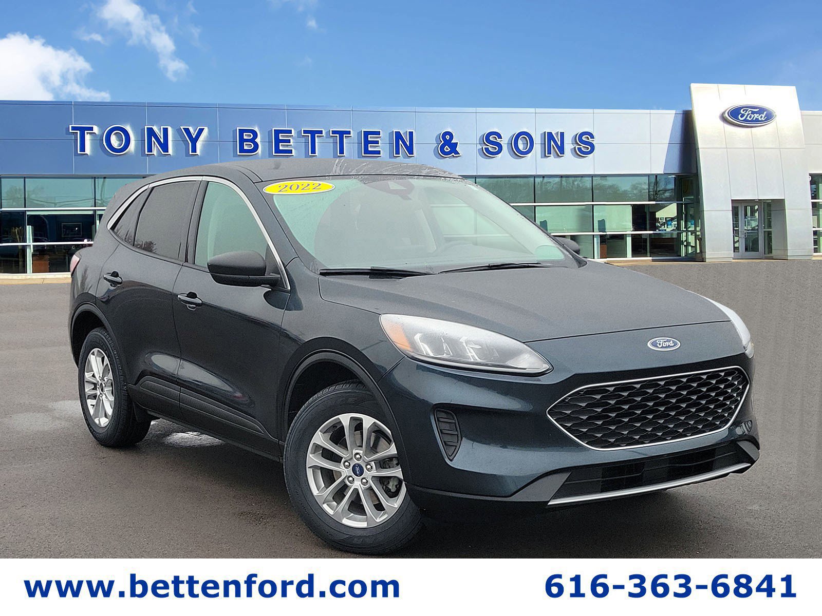 Certified 2022 Ford Escape SE w/ Convenience Package image 4