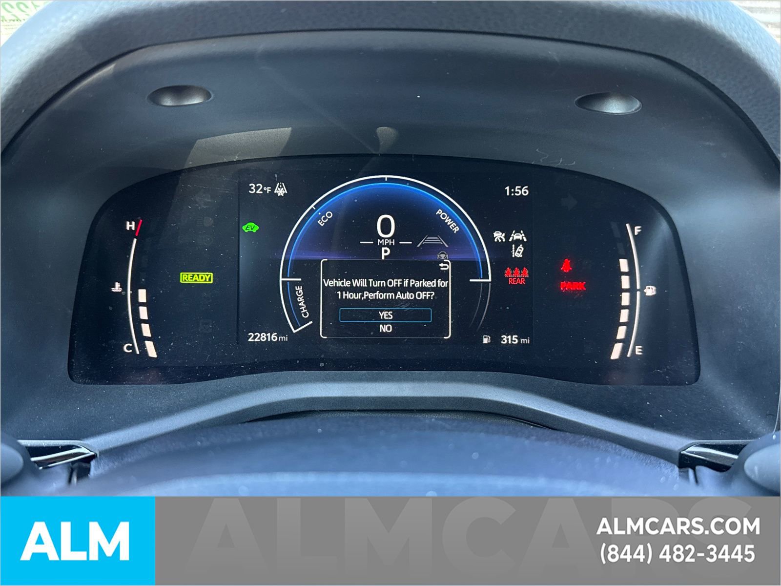 Used 2025 Toyota Camry LE image 31