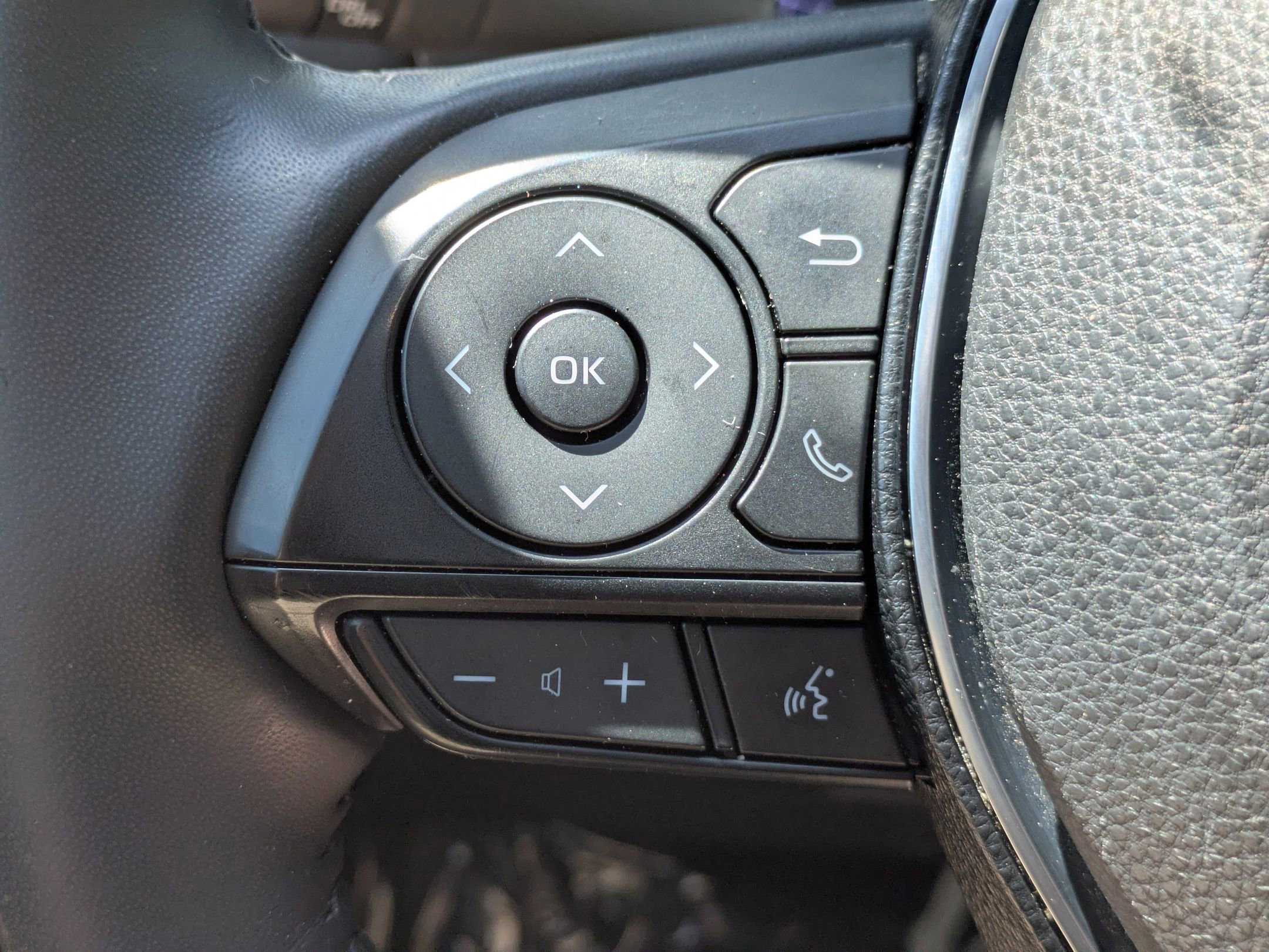 Used 2020 Toyota RAV4 XSE w/ XSE Grade Weather Package image 16