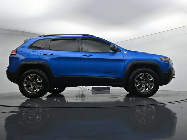 Used 2019 Jeep Cherokee Trailhawk w/ Comfort/Convenience Group AWD/4WD image 36