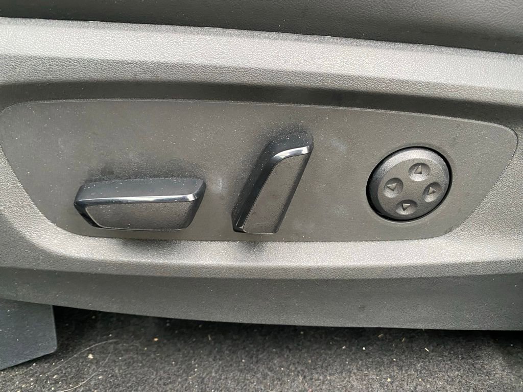 Used 2025 INFINITI QX60 Pure FWD image 15