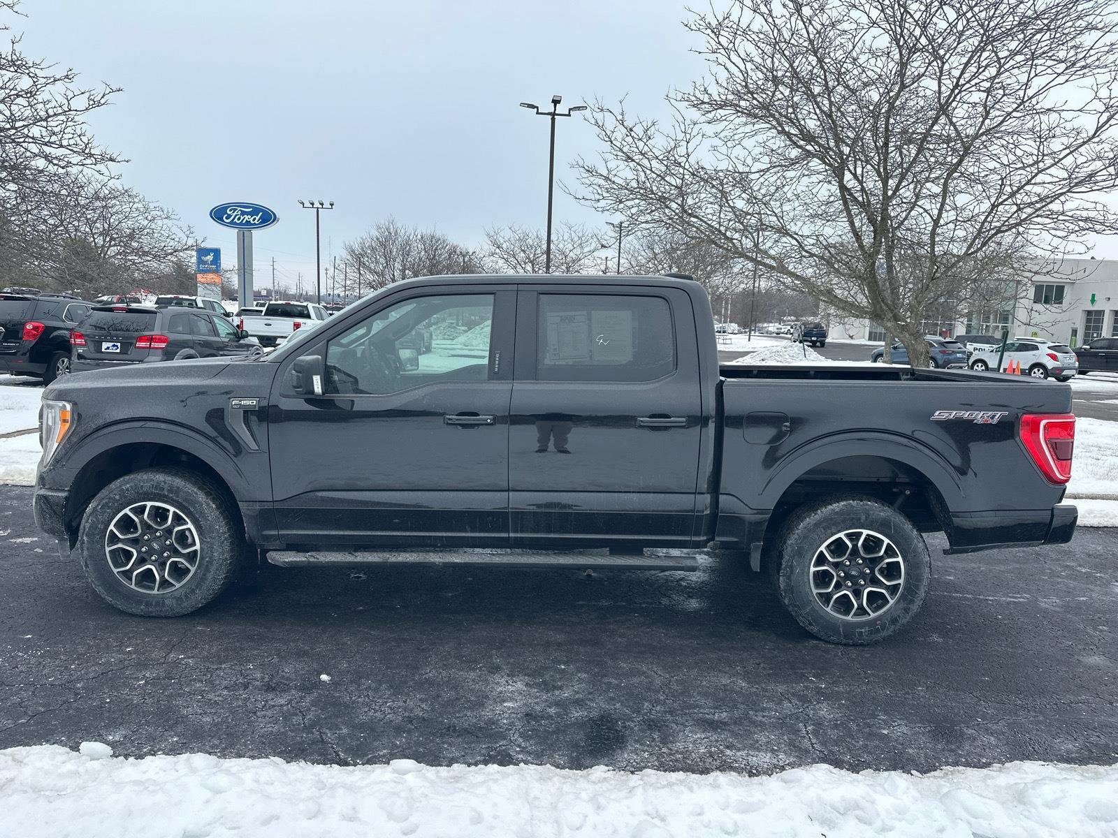 Certified 2023 Ford F150 XLT w/ Equipment Group 302A High image 5