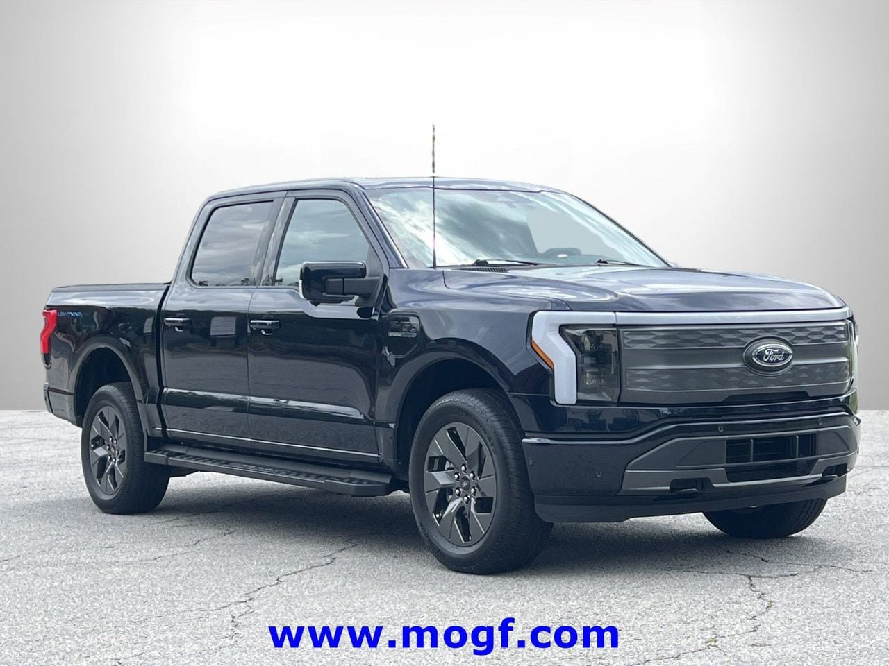 Certified 2023 Ford F150 Lightning Lariat w/ Equipment Group 511A High AWD/4WD image 4
