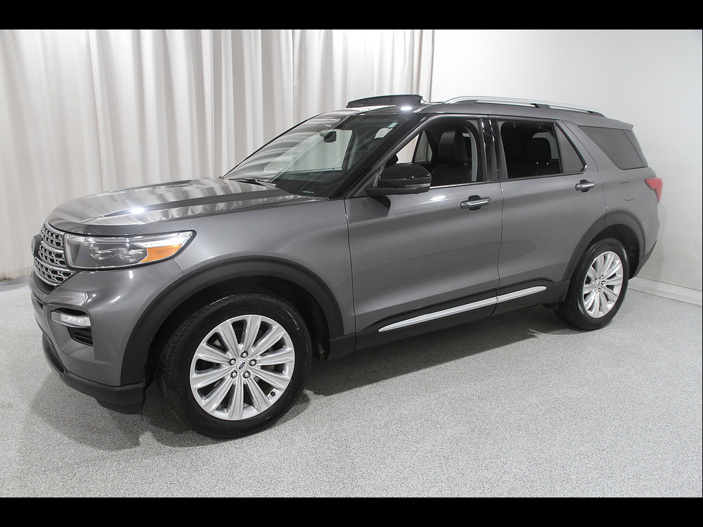 Certified 2023 Ford Explorer Limited w/ Equipment Group 301A AWD/4WD image 3