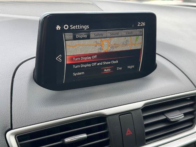Used 2018 MAZDA MAZDA3 Sport w/ Preferred Equipment Package FWD image 24