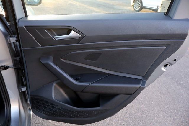 Used 2025 Volkswagen Jetta S image 17