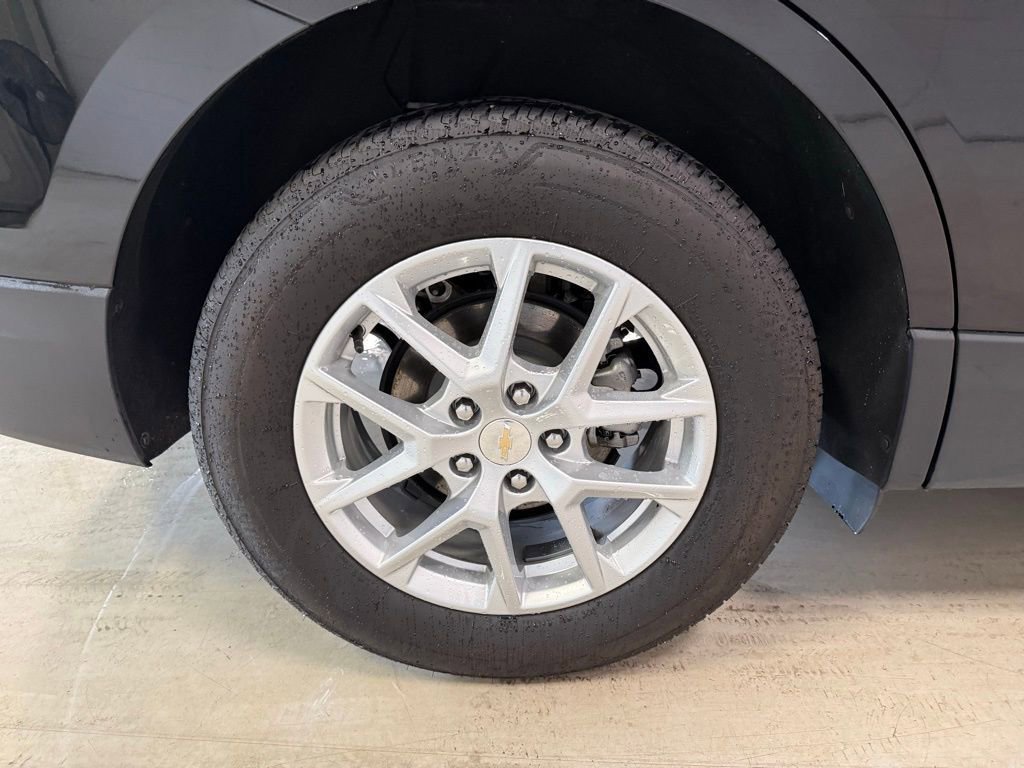 Used 2024 Chevrolet Equinox LT image 10