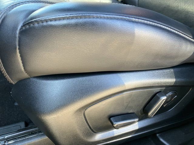 Certified 2021 Ford Explorer Platinum w/ Equipment Group 601A image 48