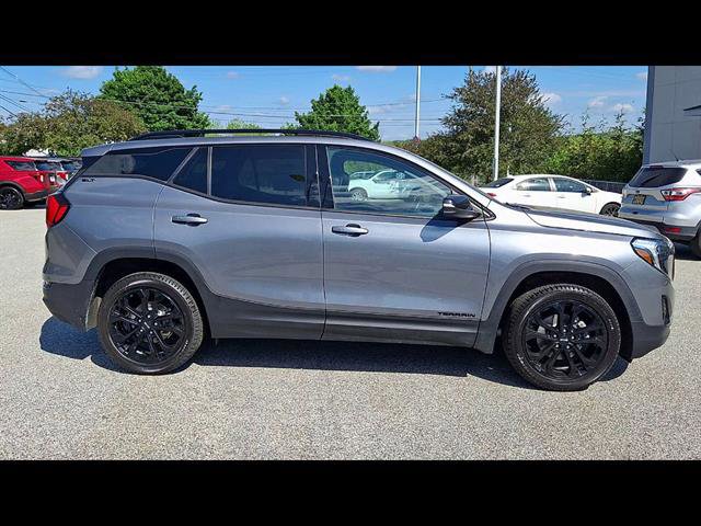 Used 2020 GMC Terrain SLT w/ Preferred Package AWD/4WD image 9