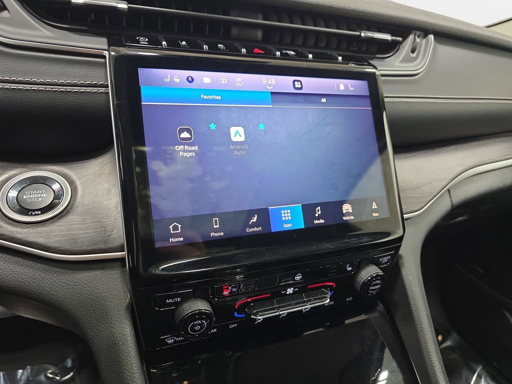 Used 2021 Jeep Grand Cherokee L Limited AWD/4WD image 19
