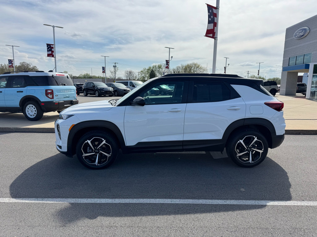 Used 2022 Chevrolet TrailBlazer RS w/ Technology Package AWD/4WD image 5
