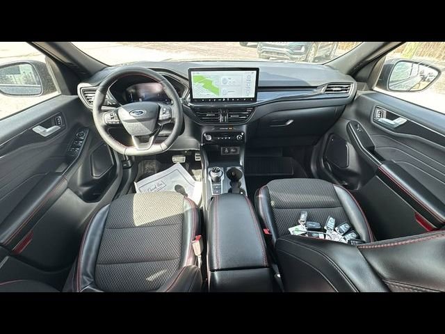 Certified 2024 Ford Escape ST-Line w/ Tech Pack #1 AWD/4WD image 12
