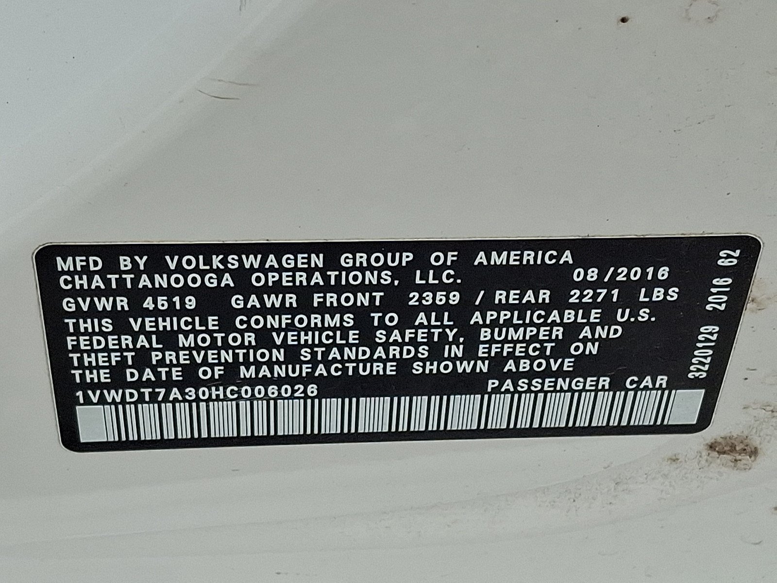 Used 2017 Volkswagen Passat 1.8T R-Line FWD image 26