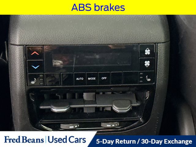 Used 2022 Jeep Grand Cherokee L Limited AWD/4WD image 34