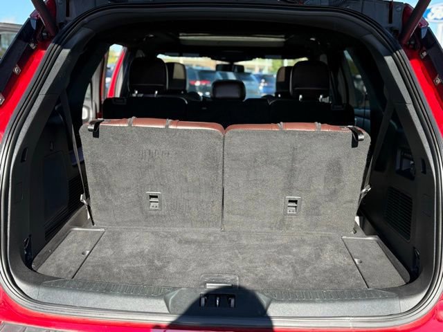 Certified 2020 Ford Explorer Platinum w/ Premium Technology Package image 38