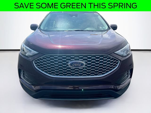 Certified 2024 Ford Edge SEL w/ Convenience Package AWD/4WD image 2