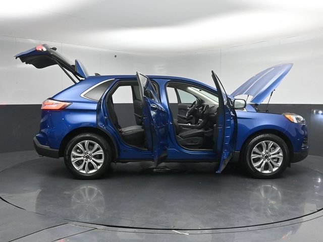 Certified 2024 Ford Edge Titanium w/ Equipment Group 301A AWD/4WD image 60