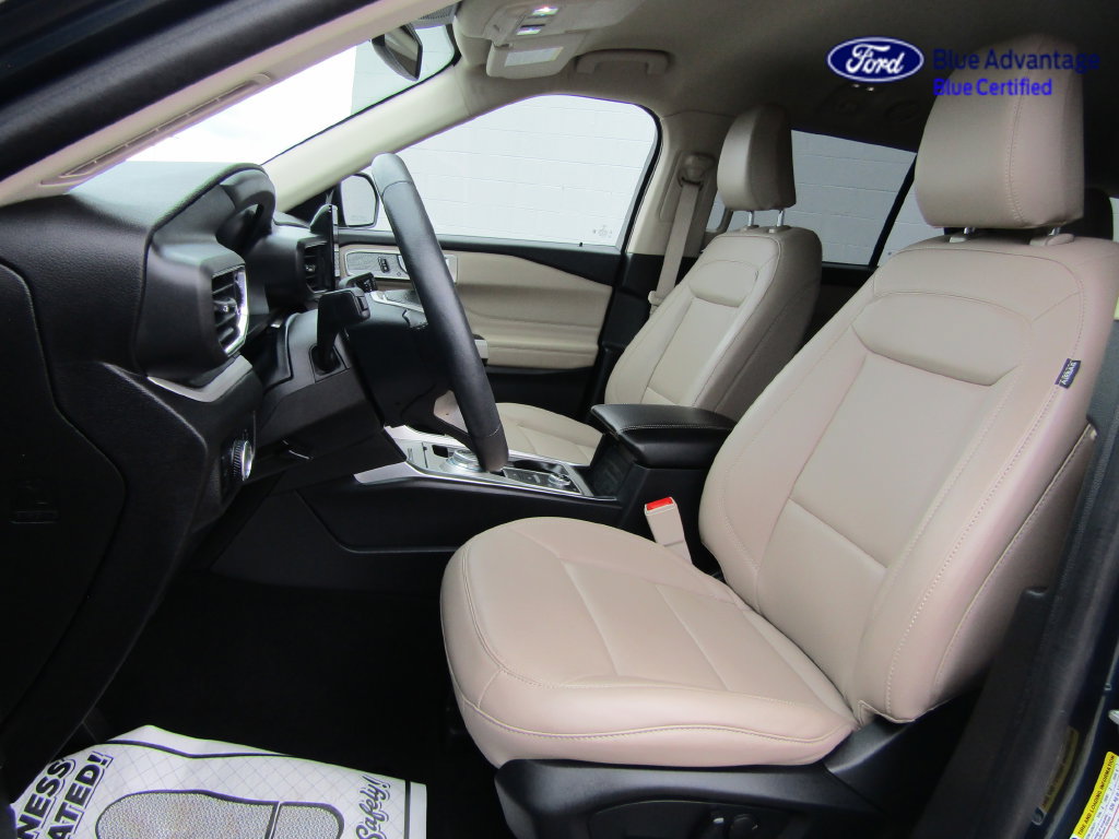 Certified 2024 Ford Explorer XLT w/ Equipment Group 202A AWD/4WD image 15