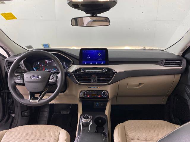 Certified 2022 Ford Escape SEL image 3