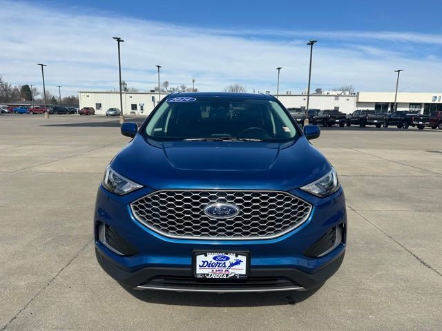 Certified 2024 Ford Edge SEL image 9