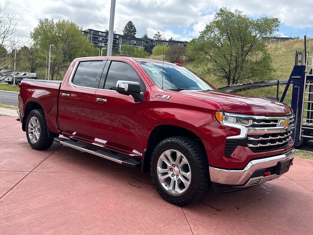 Used 2026 Chevrolet Silverado 1500 LTZ w/ LTZ Convenience Package II AWD/4WD image 4