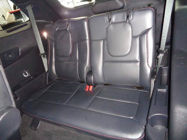 Certified 2025 Ford Explorer ST AWD/4WD image 8