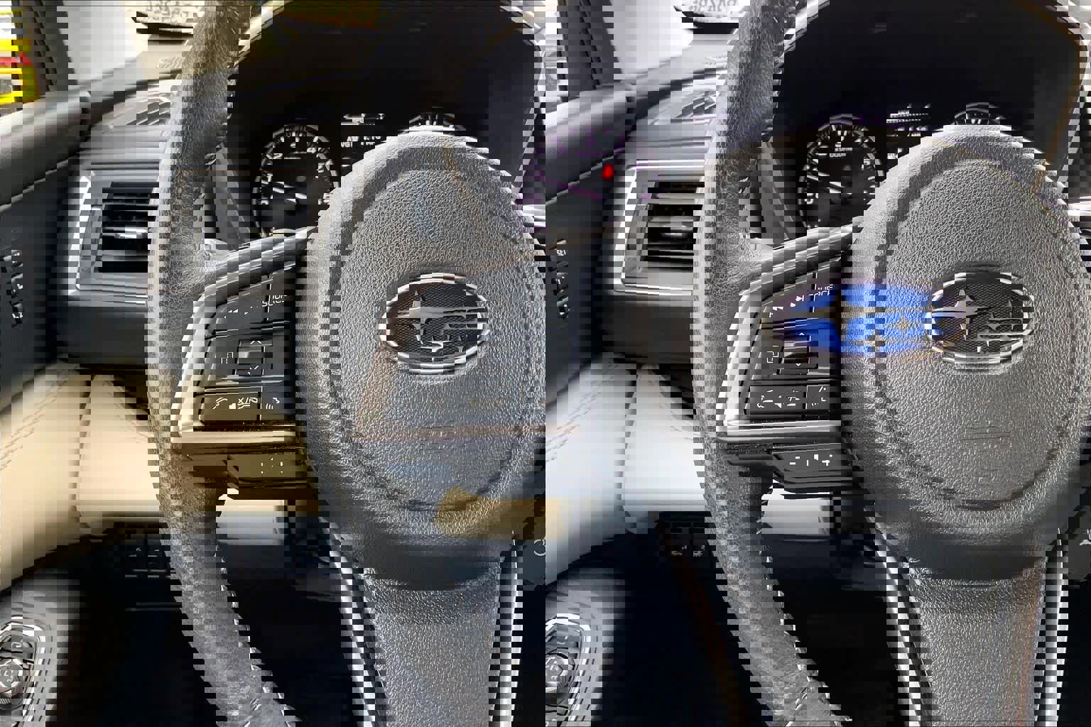 Used 2023 Subaru Ascent Limited w/ Technology Package image 21