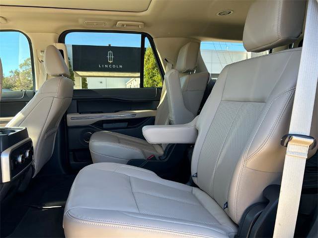 Certified 2023 Ford Expedition XLT image 29