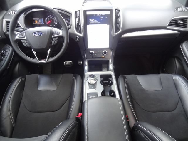 Certified 2024 Ford Edge ST w/ Equipment Group 401A AWD/4WD image 19