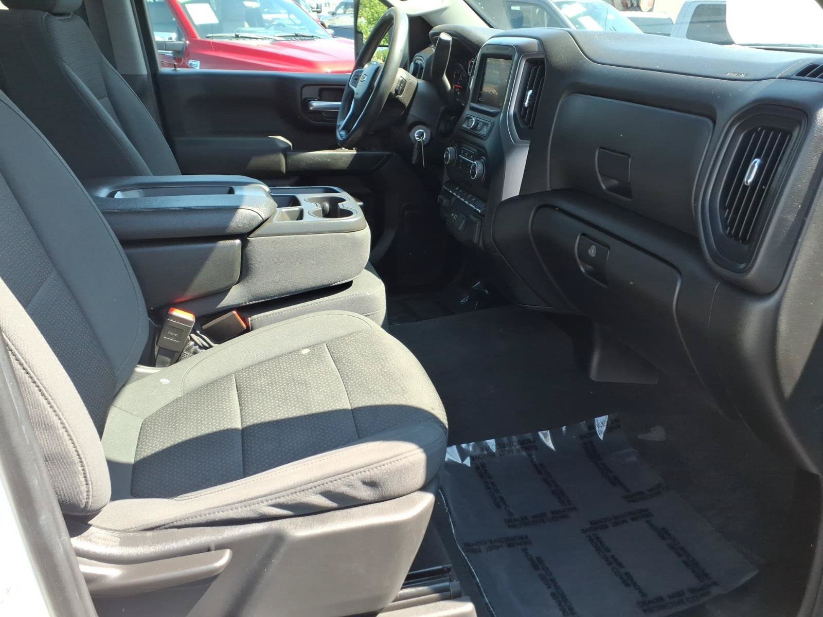 Used 2021 Chevrolet Silverado 2500 Custom w/ Custom Convenience Package AWD/4WD image 27